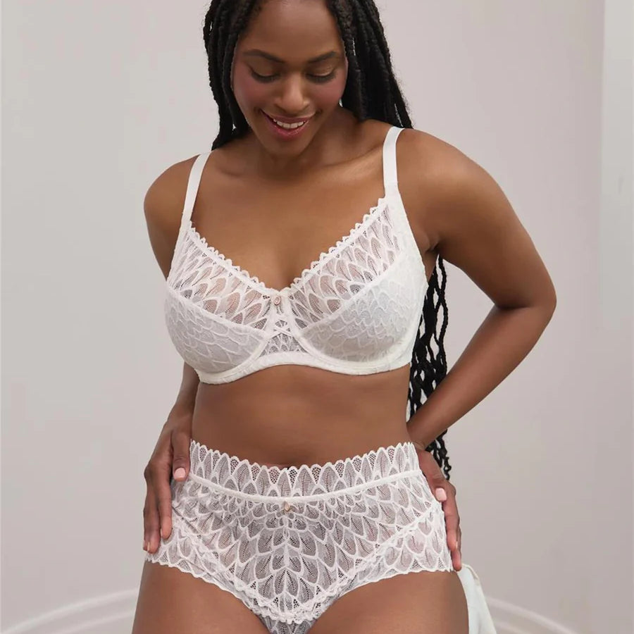 Montelle Lacy Muse - Chantilly Montelle