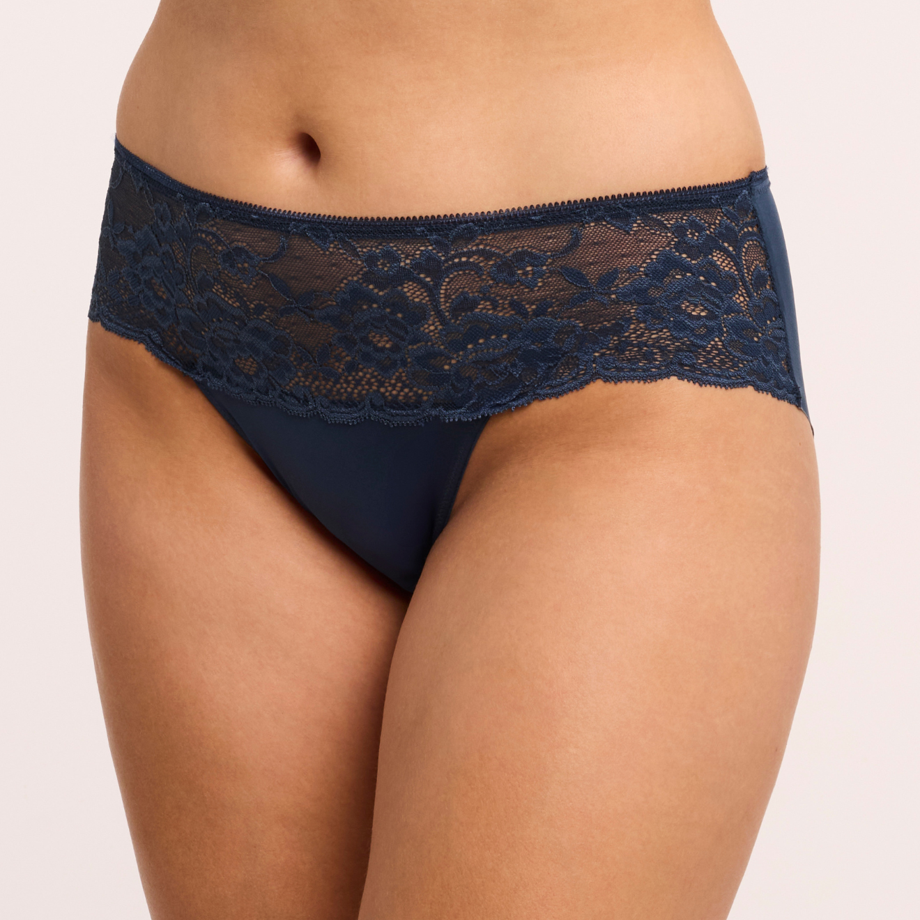 Montelle Nudies Hipster - Cambridge Blue Bra Fittings by Court 6 US / 10 UK (S) CAMBRIDGE BLUE