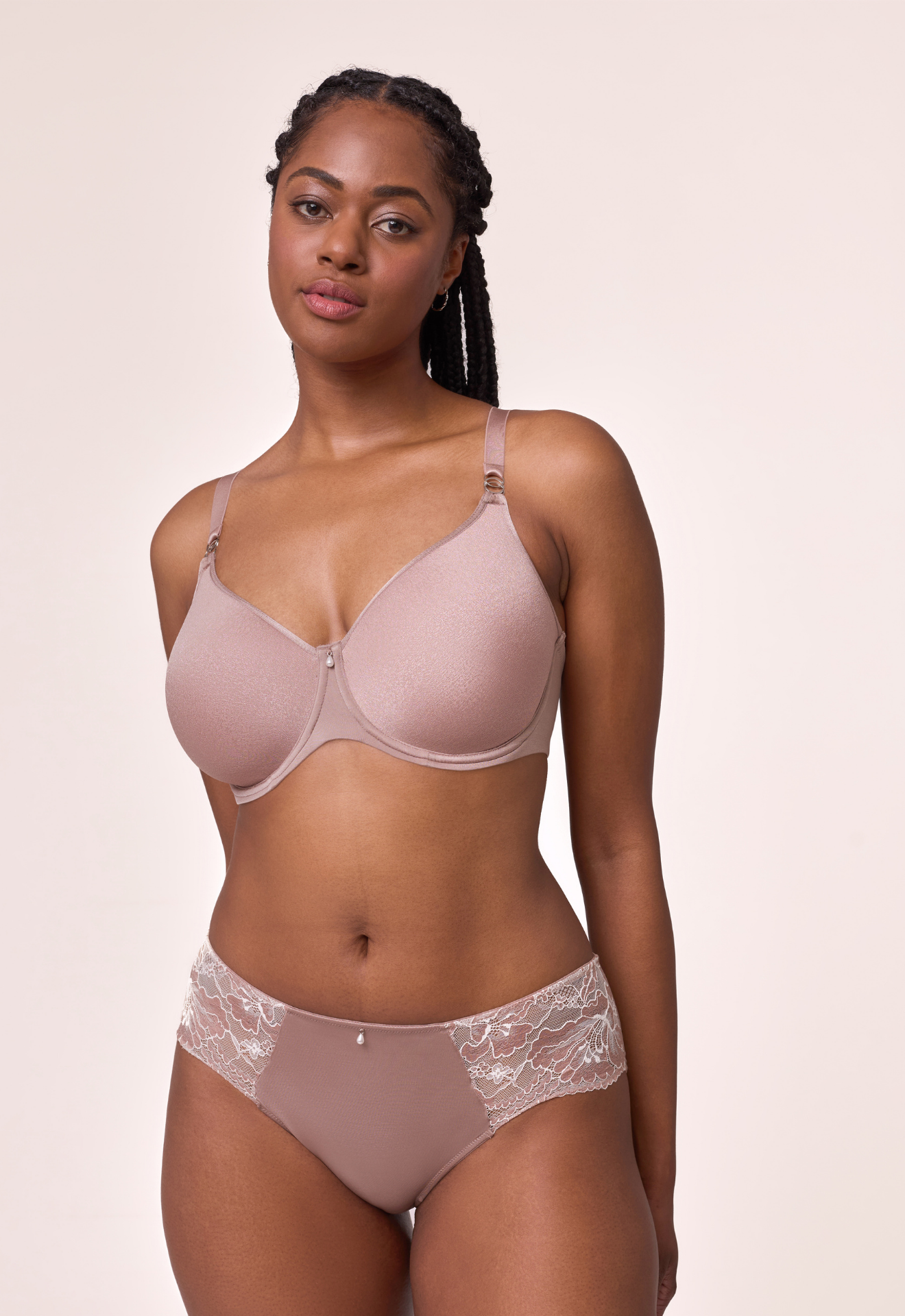 Montelle Brief - Moonshell / Chantilly Bra Fittings by Court