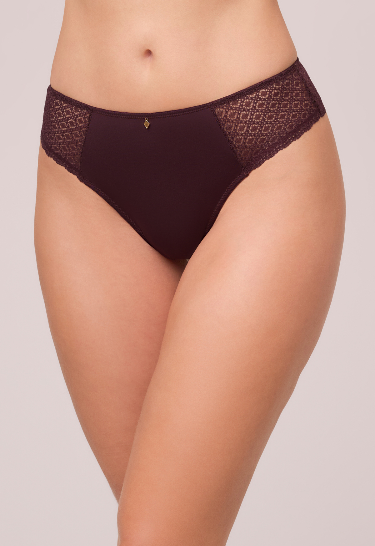 Montelle Thong - Fudge Bra Fittings by Court 6 US / 10 UK (S) FUDGE