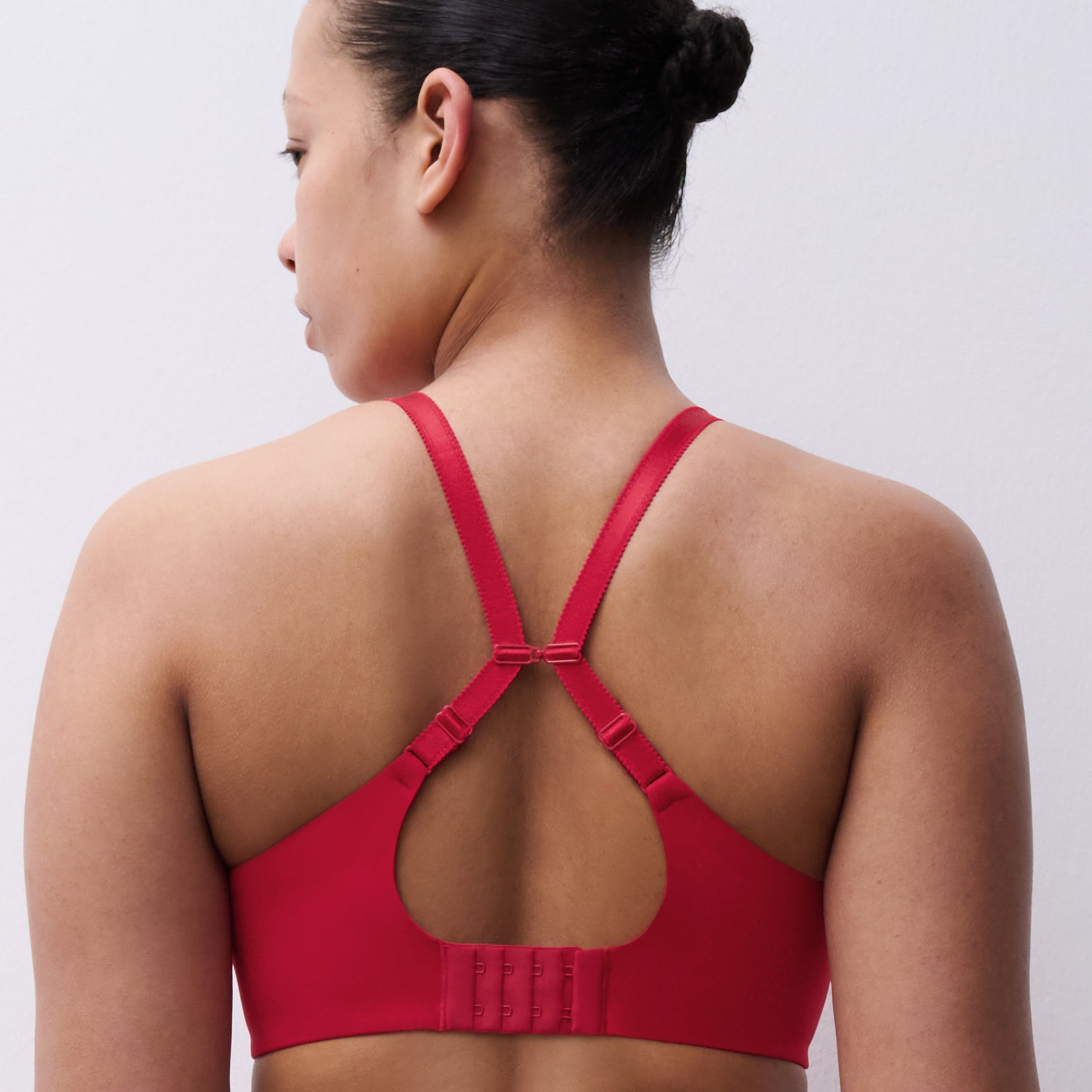 Chantelle Norah Chic Plunge T-Shirt Bra - Poppy Red Molded Cup Chantelle