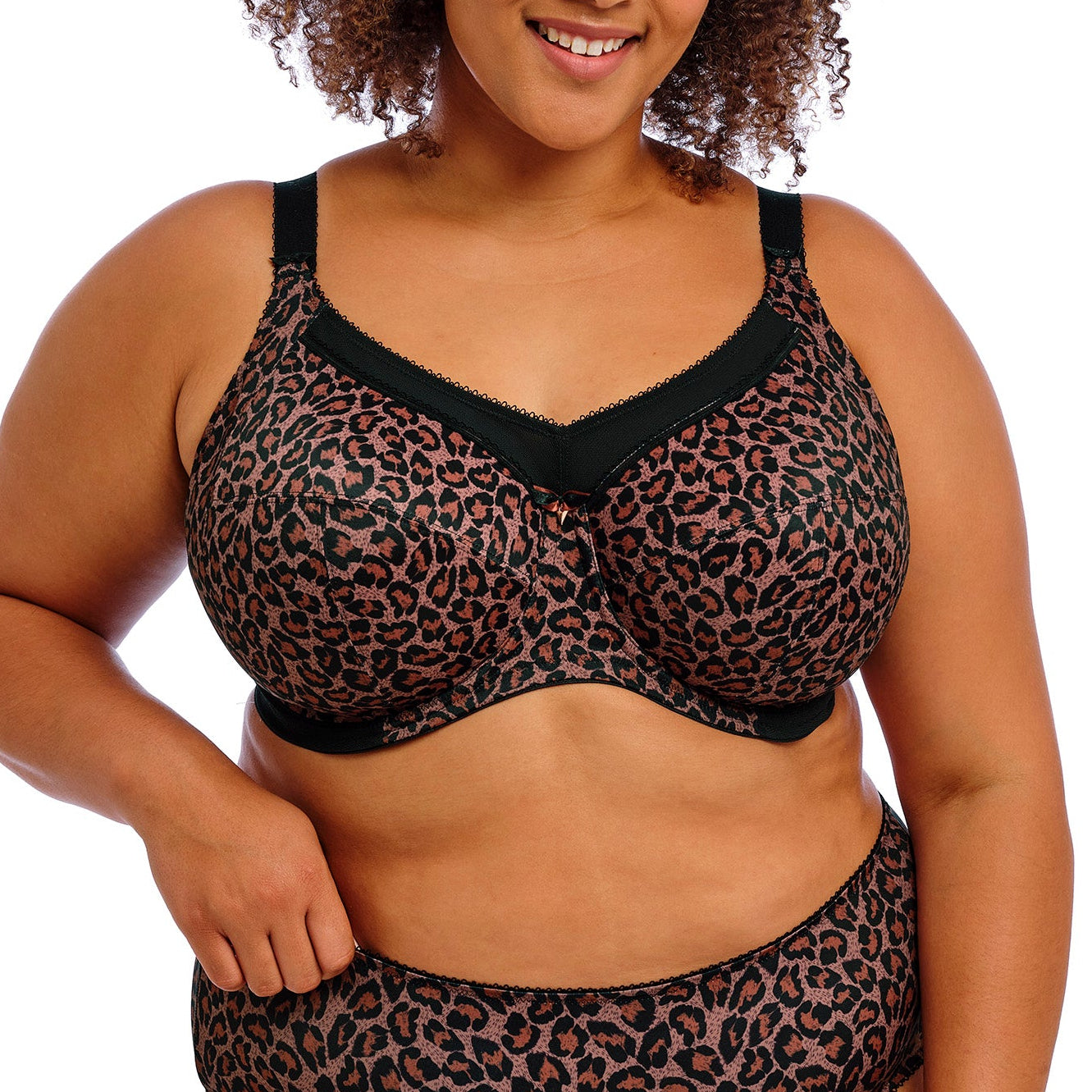 Goddess Kayla Full Cup Goddess