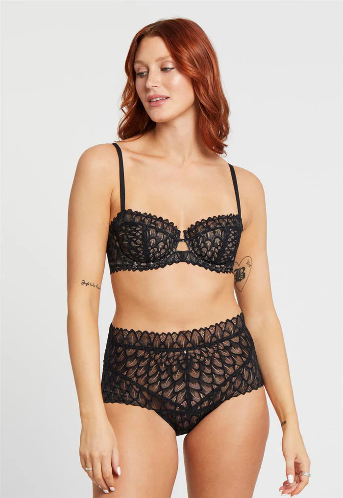 Montelle Lacy Keyhole Balconette Bra Montelle