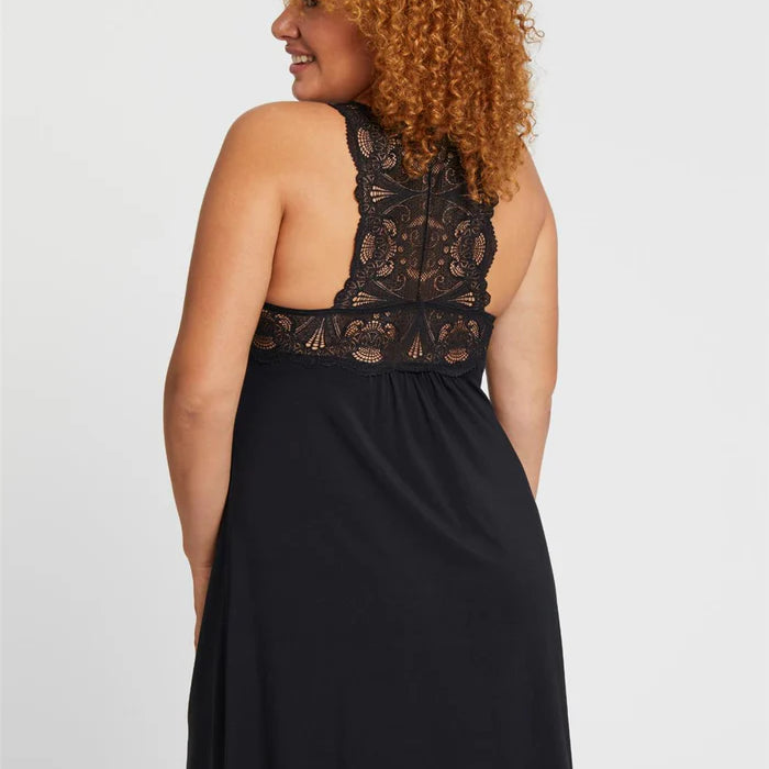 Fleur't Chemise Bra Fittings by Court