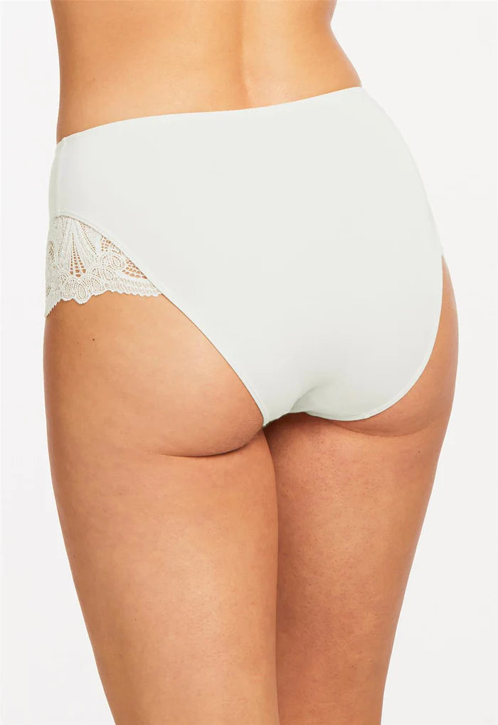 Fleur't Belle Epoque Panty Bra Fittings by Court