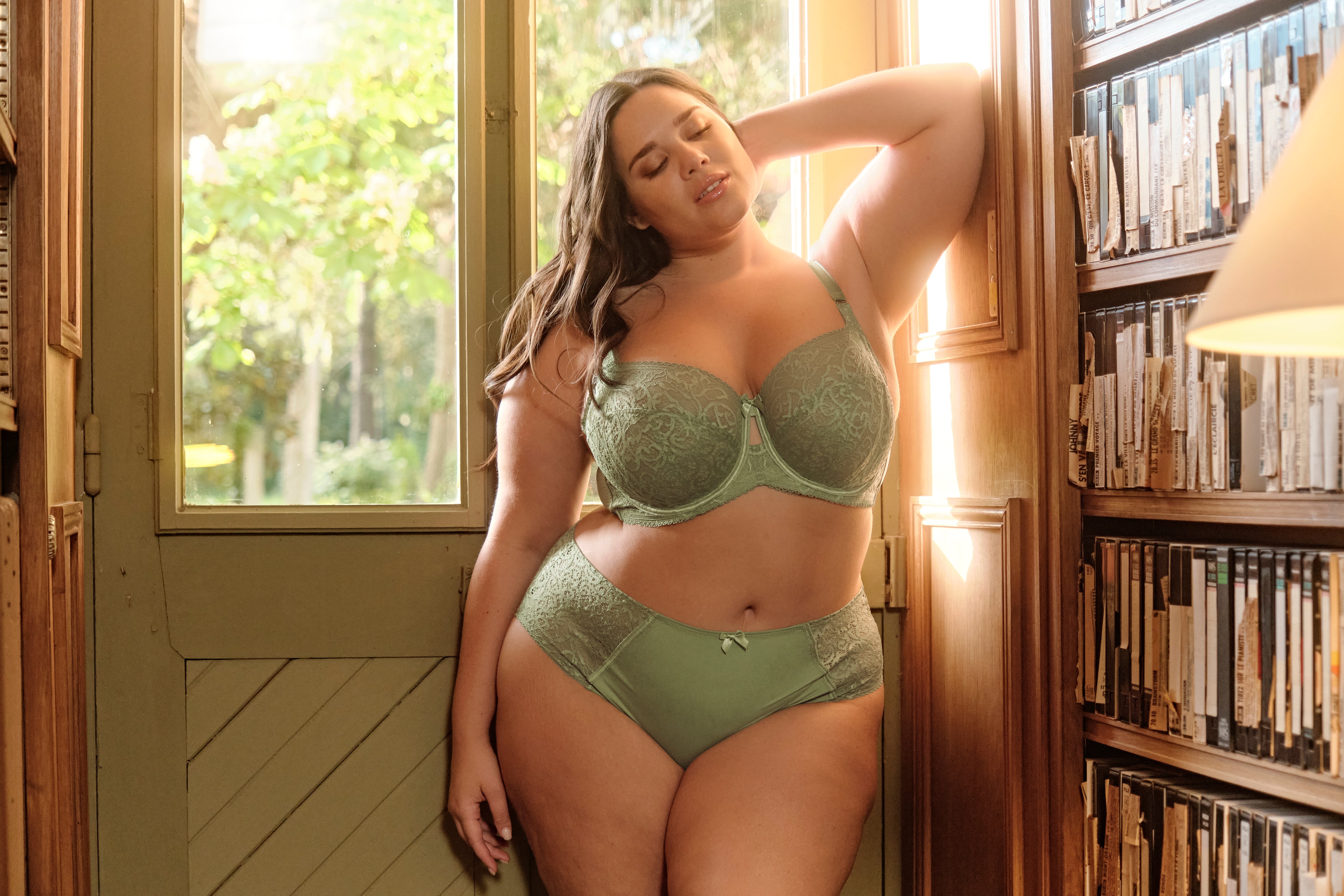 Sculptresse by Panache Estel *Final Sale Sculptresse