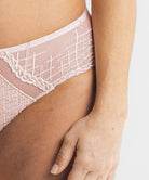 Louisa Bracq Tweegy Shorty Panties Bra Fittings by Court 6 US / 10 UK (S) NUDE ROSE