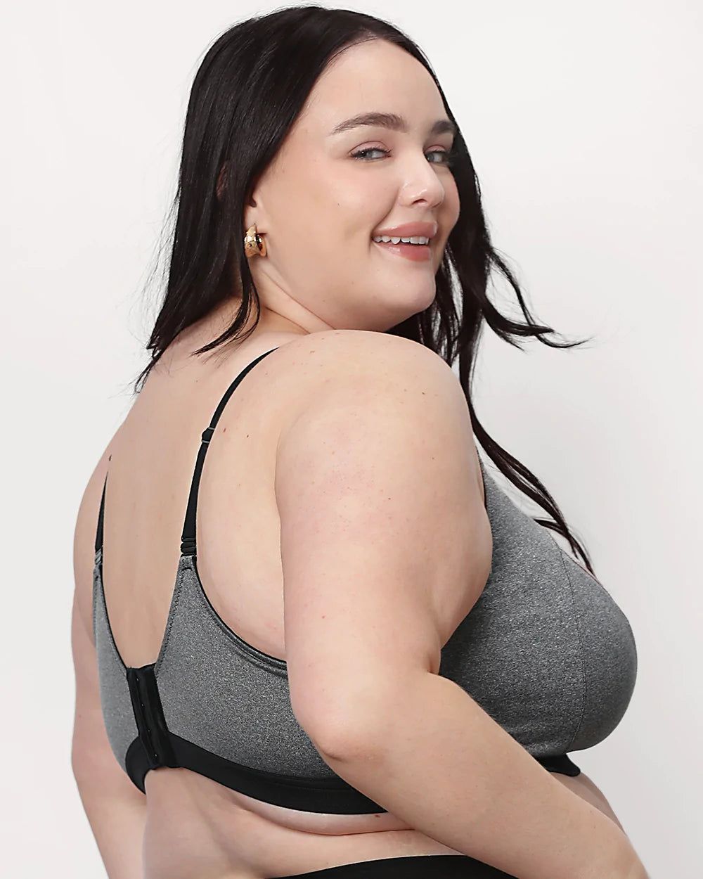 Curvy Couture Medium Impact Sports Bra Bra Fittings by Court