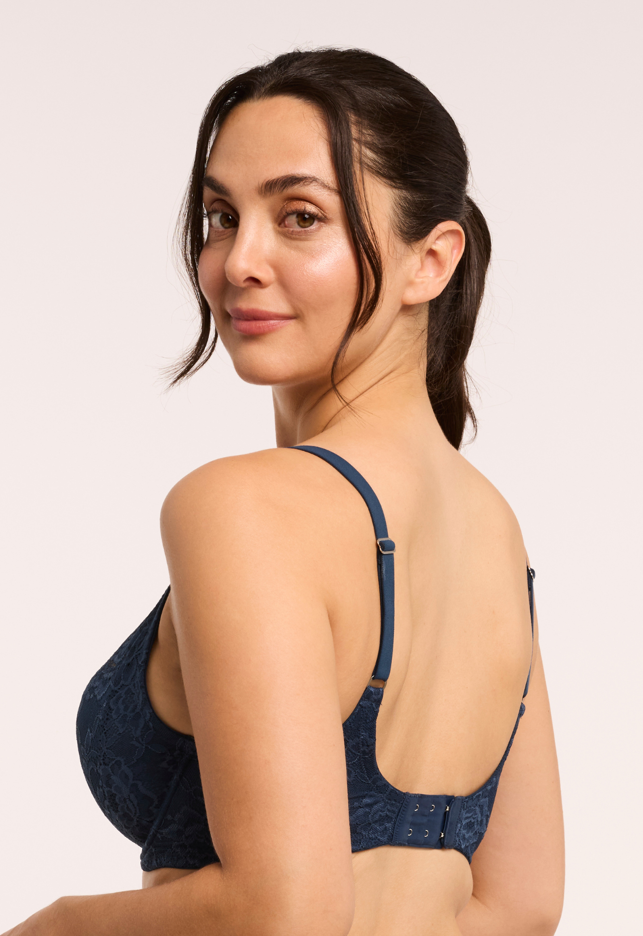 Montelle Muse Full Cup Lace Bra -Cambridge Blue Montelle