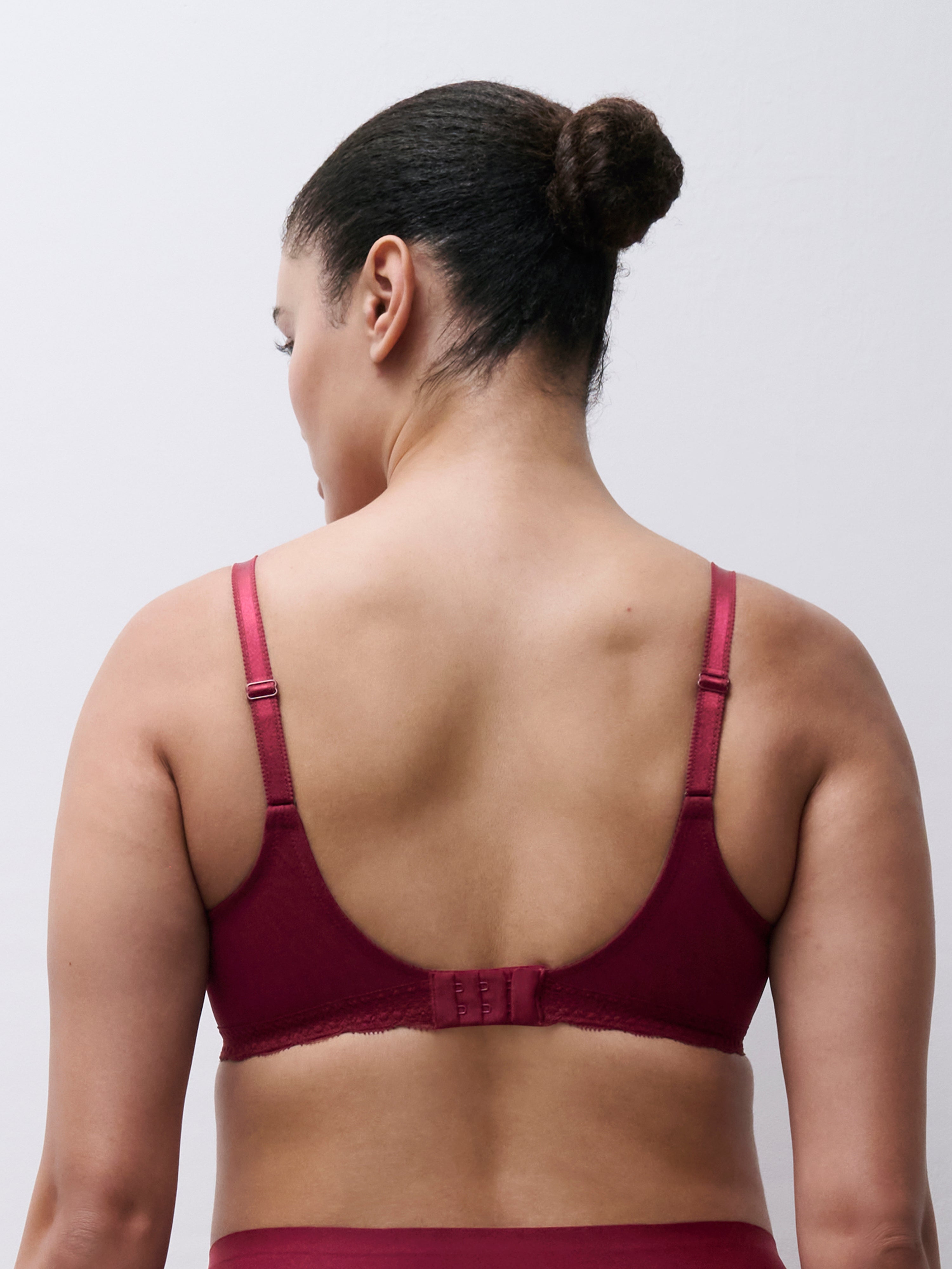 Chantelle Belle Sexy Unlined Plunge Bra - Raspberry Chantelle