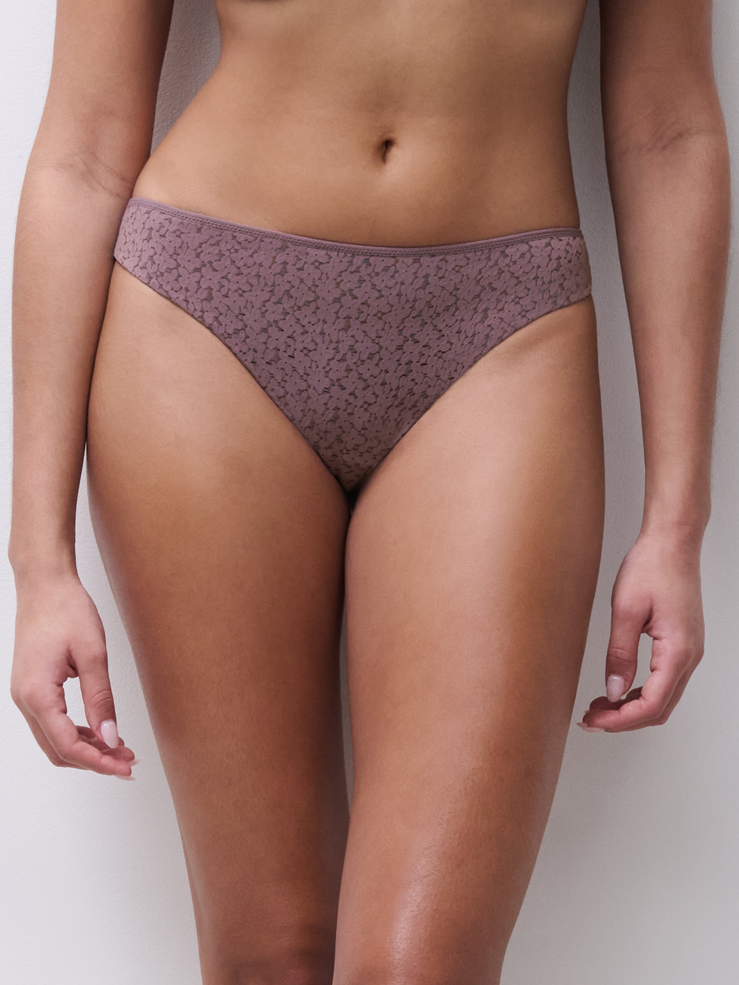 Chantelle Norah Comfort Thong - Hyacinth Chantelle