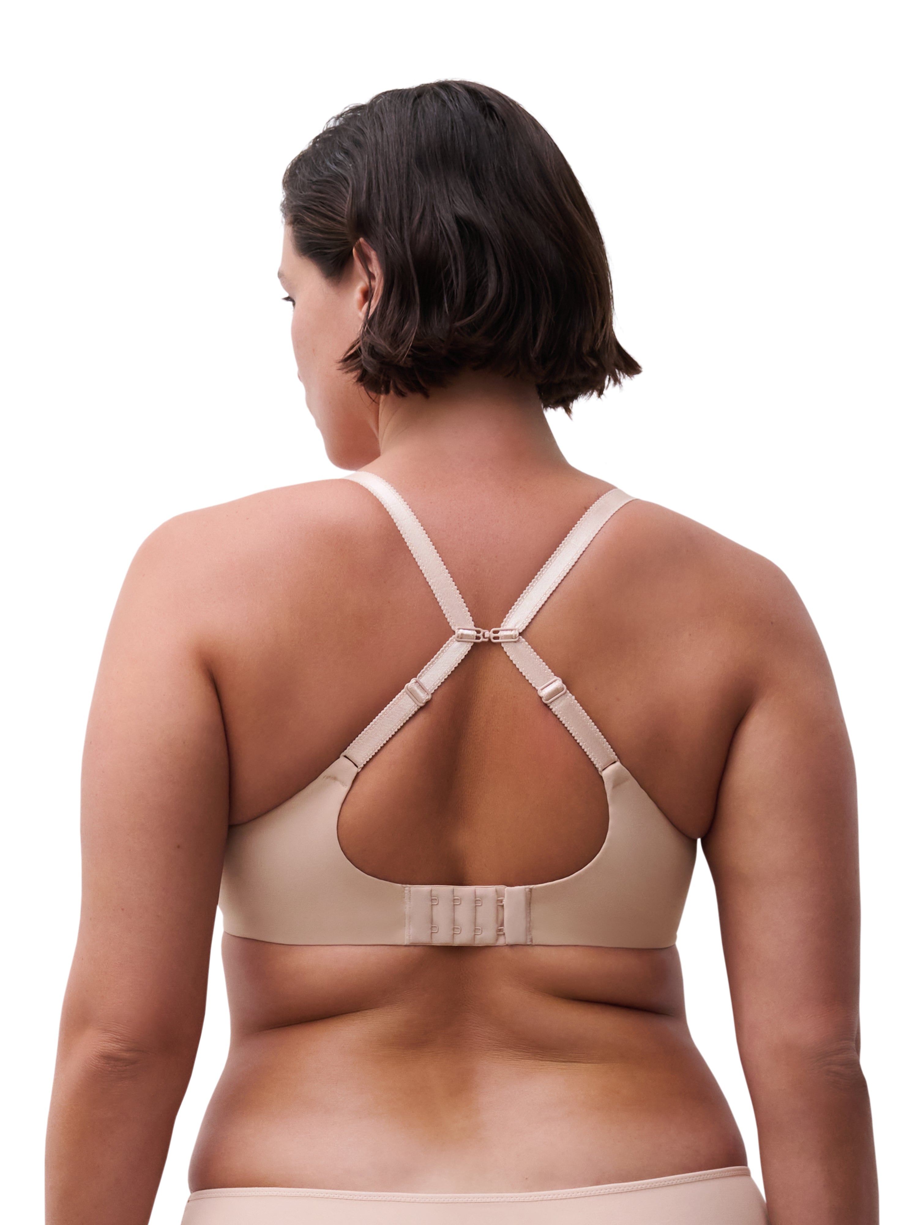 Chantelle Norah Chic Plunge T-Shirt Bra Molded Cup Chantelle