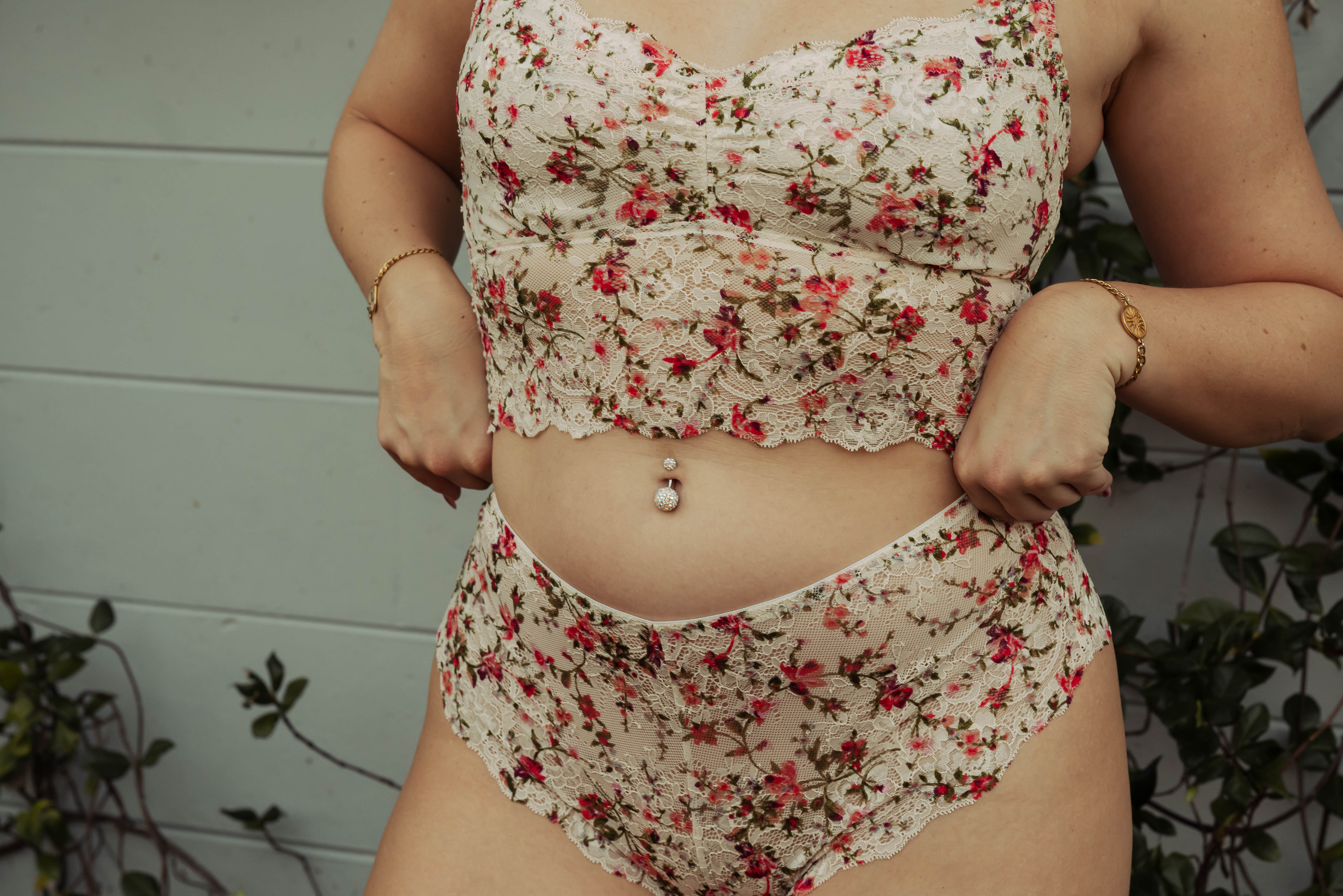 Kilo Brava High Waisted Hipster - Field Floral Bra Fittings by Court