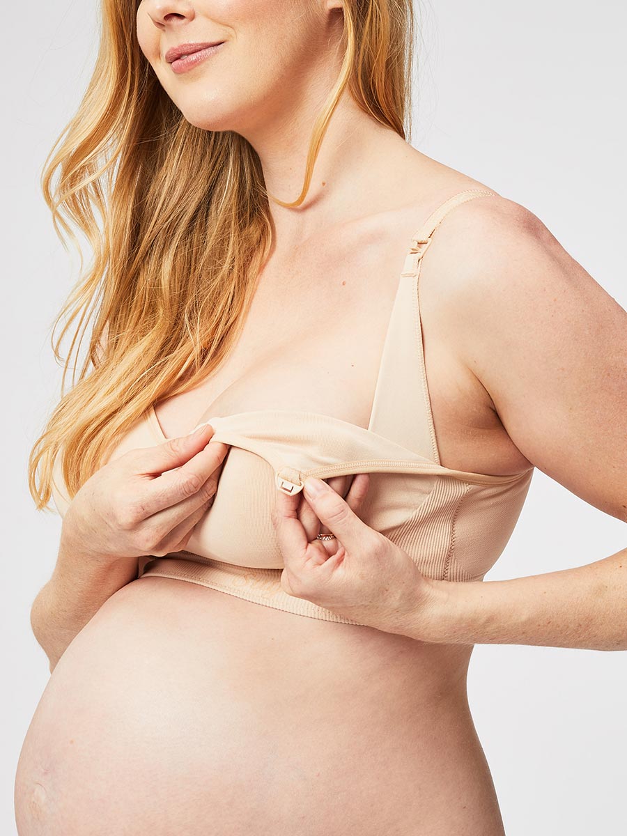 Cake Maternity on X: Sugar candy bra is your seamless yet supportive  option for the fuller bust. Available in nursing or everyday (without  clips). Josie is a size 32FF (UK) size Small