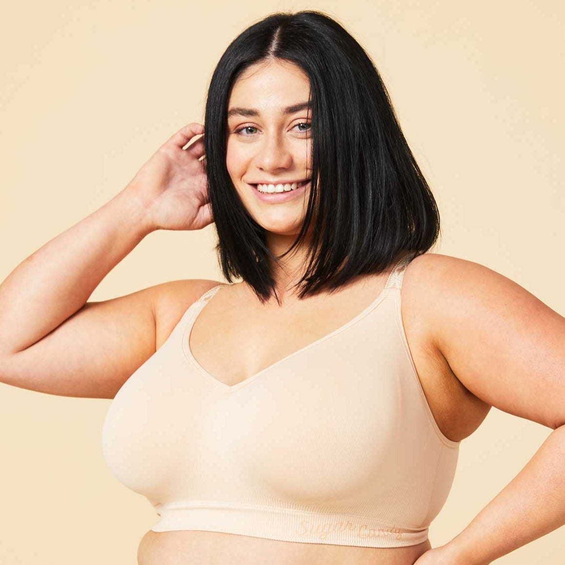 Cake Maternity on X: Sugar candy bra is your seamless yet supportive  option for the fuller bust. Available in nursing or everyday (without  clips). Josie is a size 32FF (UK) size Small